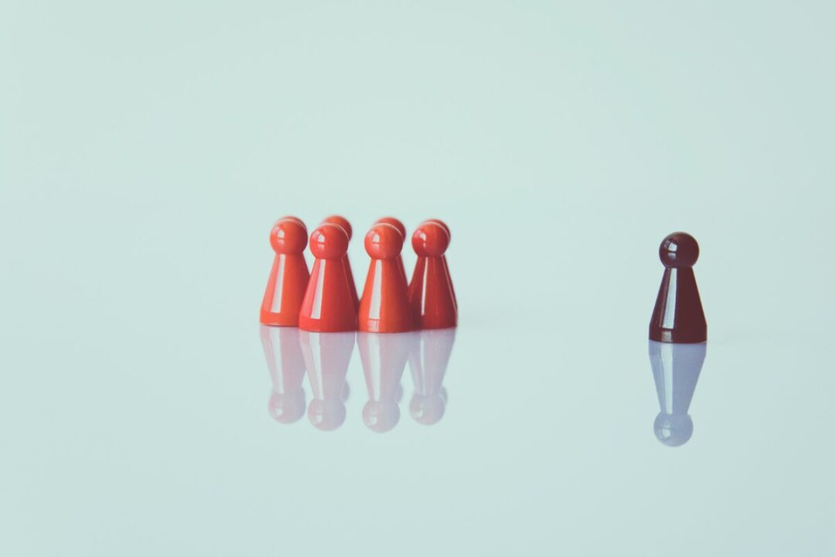 孩子只是愛黏人，還是分離焦慮症？從症狀辨識到專業治療解析